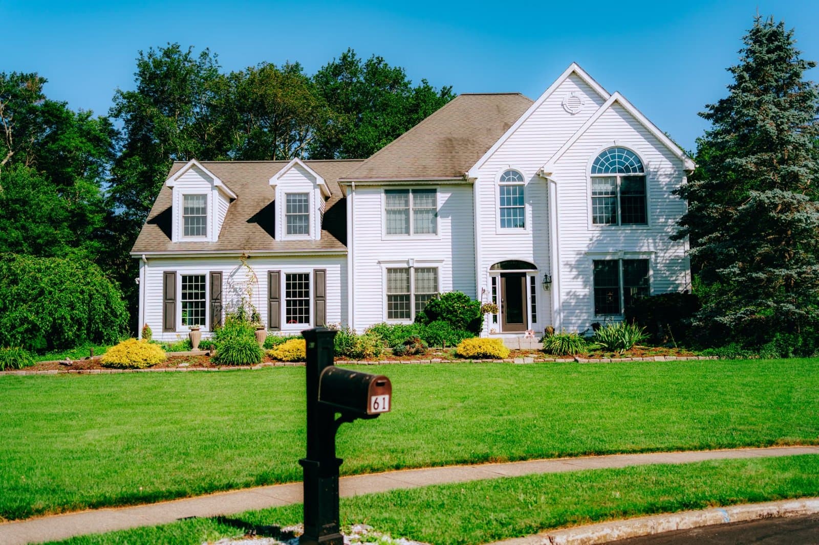 Newton MA Mortgage Rates: Why Buyers Are Locking Now
